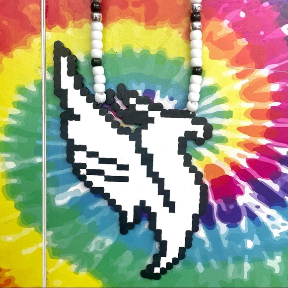 Illenium Perler Necklace - Picture 3 of 3